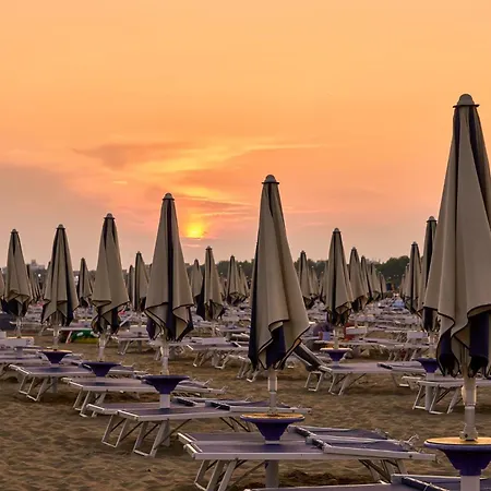 Beachside Getaway Flat For Six * Bibione