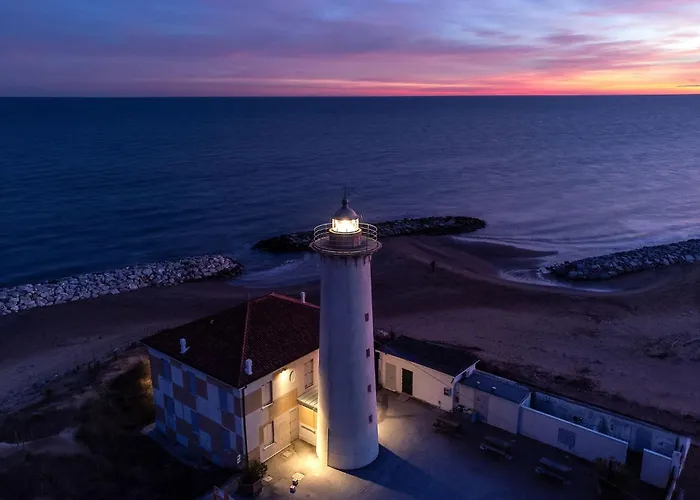 Modern Flat 300 Mt From The Бібіоне